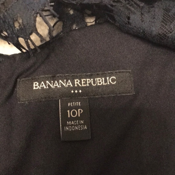 Banana Republic Navy Lace Dress. Size 10 petite. - Picture 3 of 4